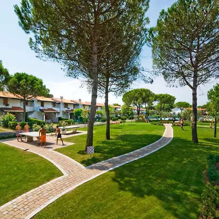 Апартаменти Villaggio Danubio *